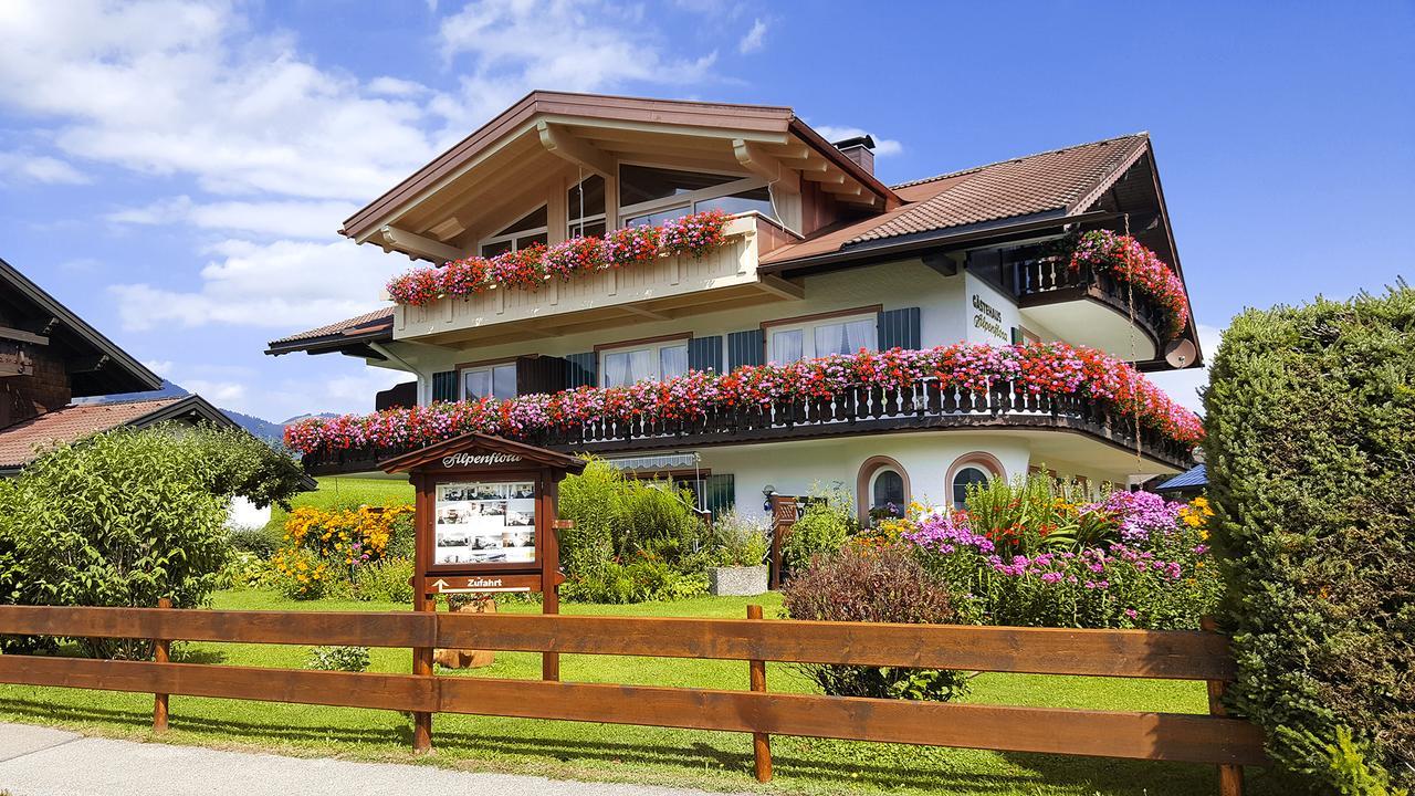 Gaestehaus Alpenflora Apartment *